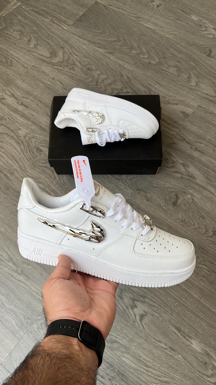 NIKE AIRFORCE MOLTEN METAL