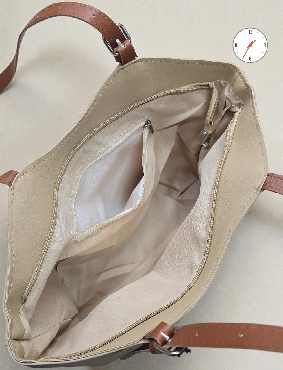 EVERYDAY CANVAS TOTE BAG WITH ADJUSTABLE LEATHER STRAPS