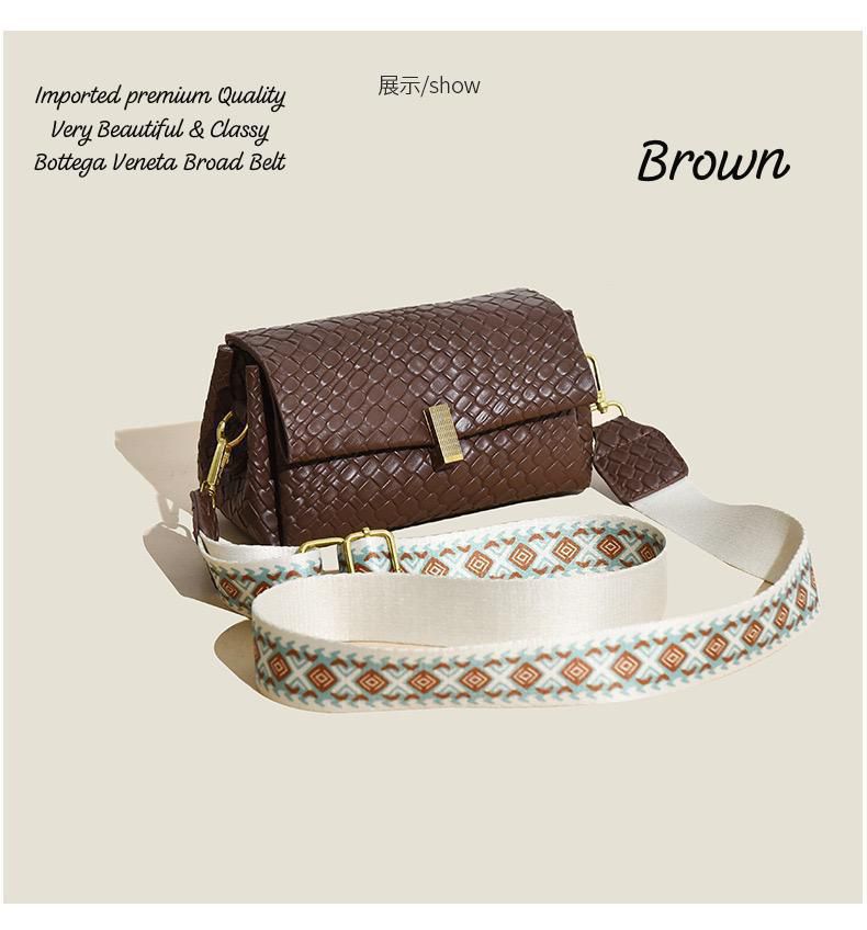 PREMIUM WOVEN TEXTURE CROSSBODY SLING BAG WITH CHAIN STRAP