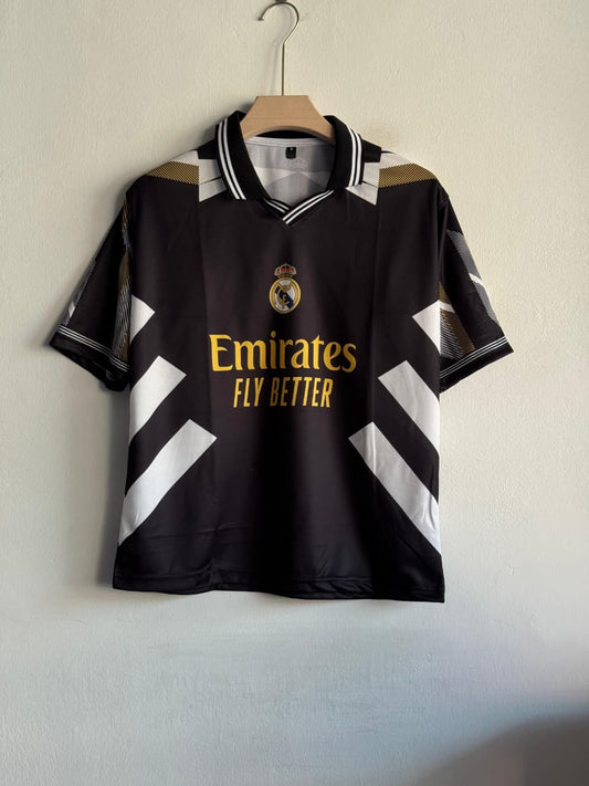 REAL MADRID CF 2025–26 SPECIAL EDITION JERSEY – RONALDO 7 (FIVE SLEEVE POLO)