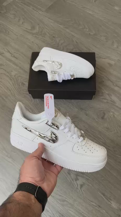 NIKE AIRFORCE MOLTEN METAL